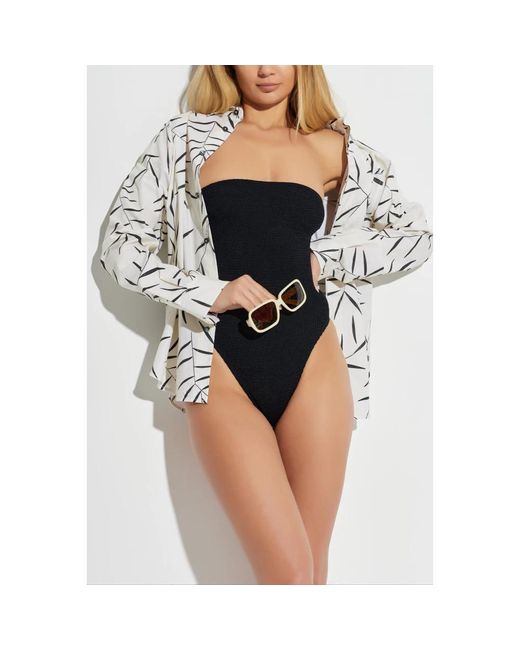One-Piece Bondeye de color Black