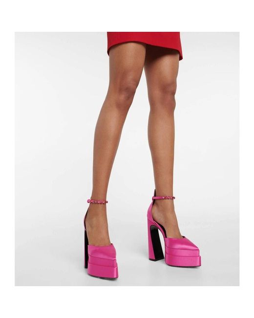 Pumps di Versace in Pink