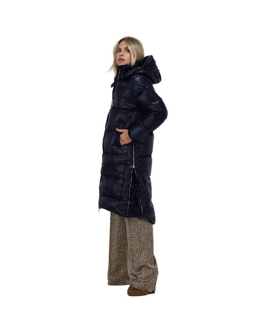 Down Coats di People Of Shibuya in Blue
