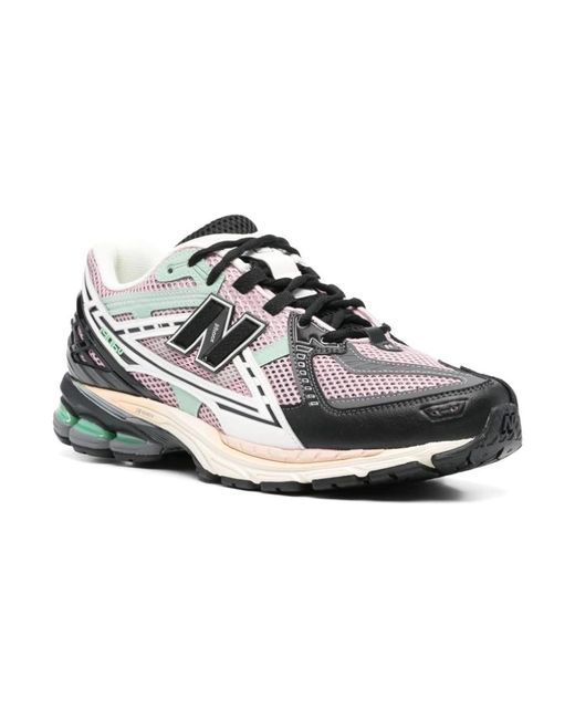New Balance Gray Flache Schuhe