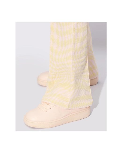 Burberry Box Sneakers in het Pink