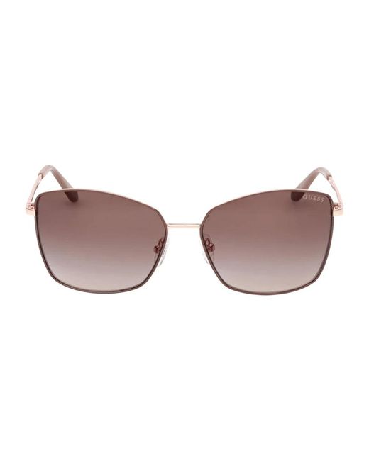Sunglasses di Guess in Brown
