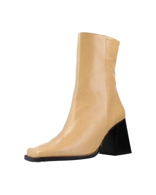 Heeled Boots Angel Alarcon de color Brown