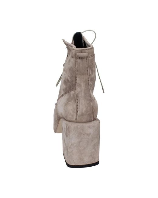 Moma Brown Heeled Boots
