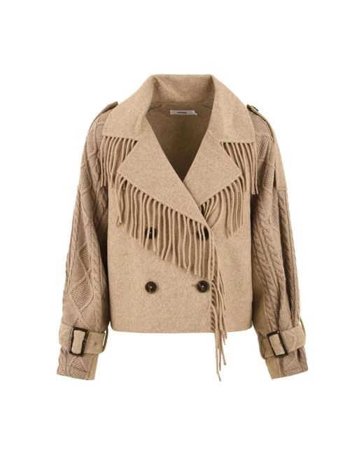 Light Jackets Not Shy de color Natural