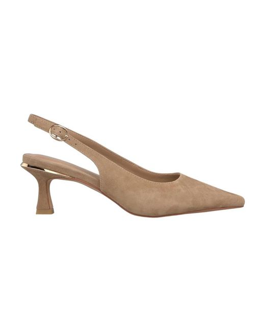 Alma En Pena. Natural Pumps