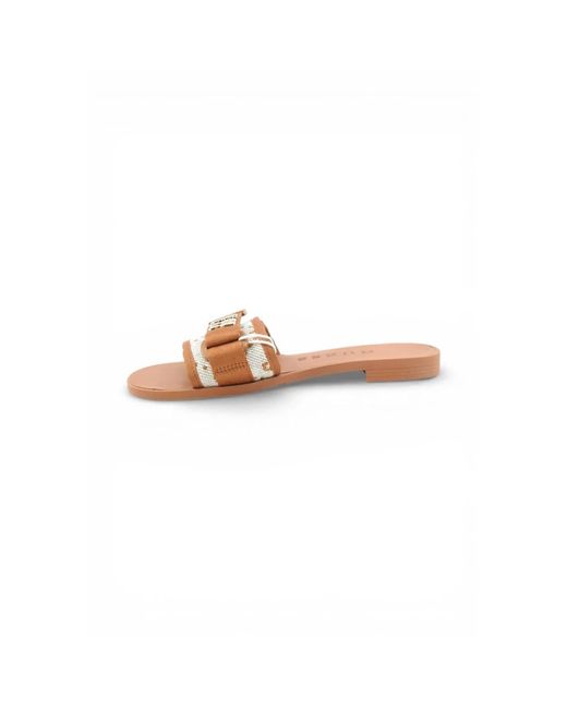 Guess Slider in het Pink