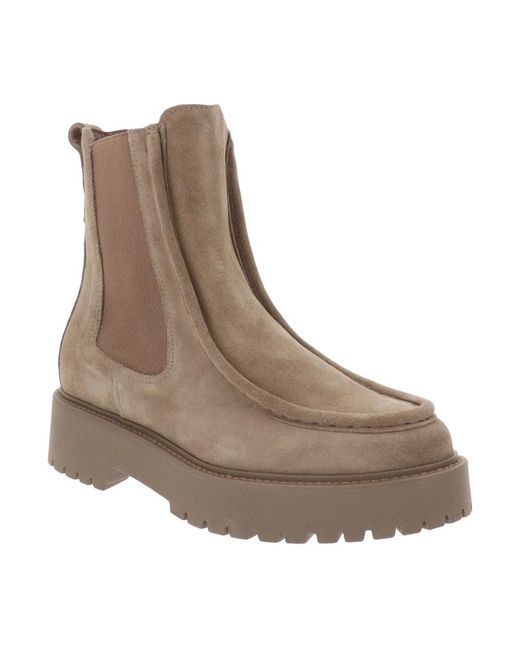 Nero Giardini Brown Chelsea Boots