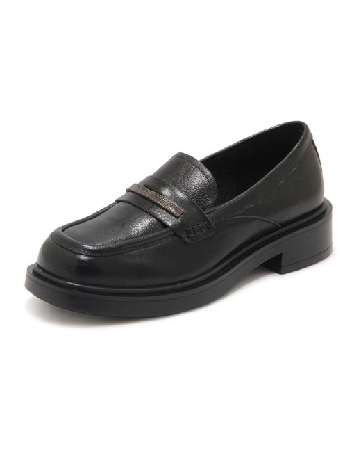 Loafers di Emanuélle Vee in Black