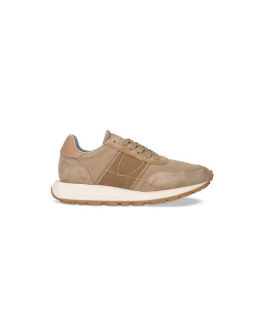 Philippe Model Schoenen ,Bruin ,Retro Lage Sneakers in het Natural