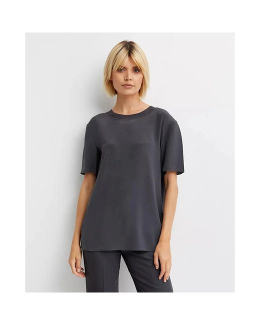 Joseph Black T-Shirts