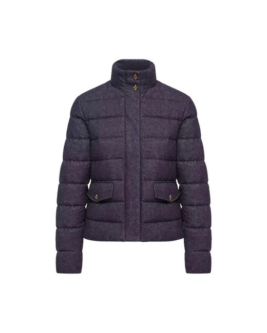 Moncler Bessettez Down Jacket in het Blue