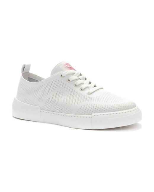 Keddo White Sneakers