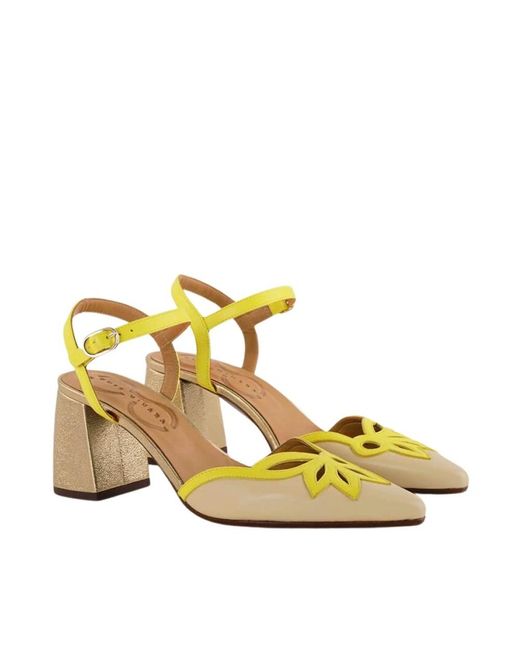 Pumps Chie Mihara en coloris Yellow