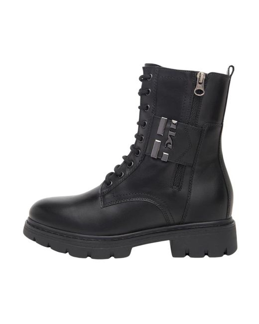Lace-Up Boots di Nero Giardini in Black