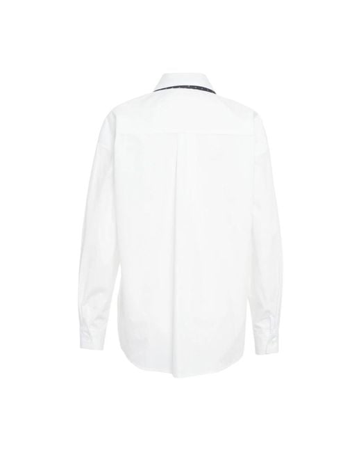Shirts di Kaos in White