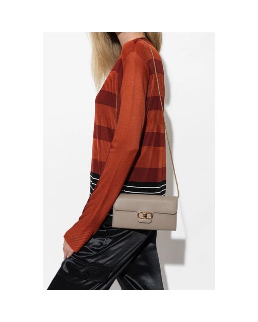 Ferragamo Accessoires ,Leren Portemonnee Met Ketting in het Brown
