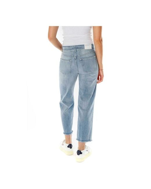 Closed Blue Cropped Jeans