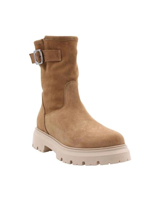 E mia Brown Ankle Boots