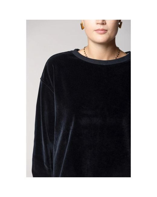 Mason's Black Beverly Sweatshirt