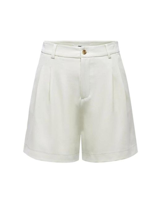 ONLY White Short Shorts