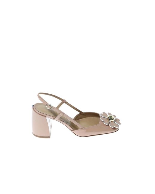 A. BOCCA White Chanel Pump