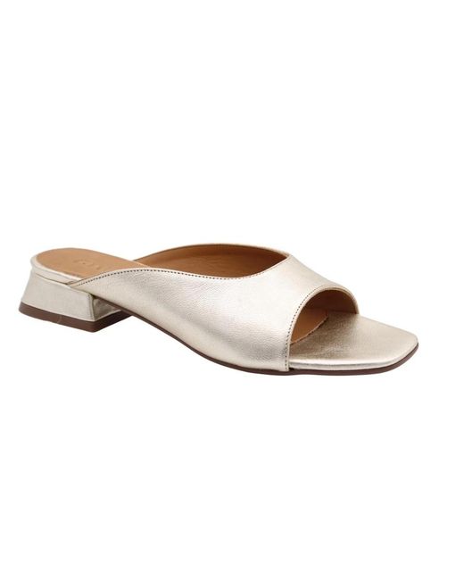 CTWLK White Muiltje