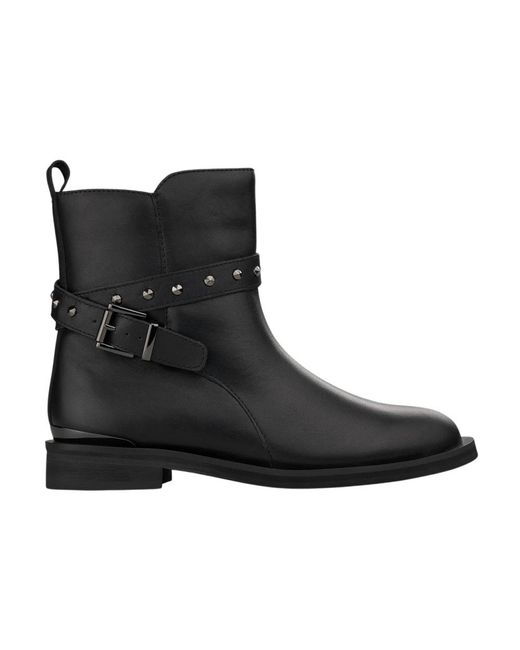 Alma En Pena. Black Ankle Boots