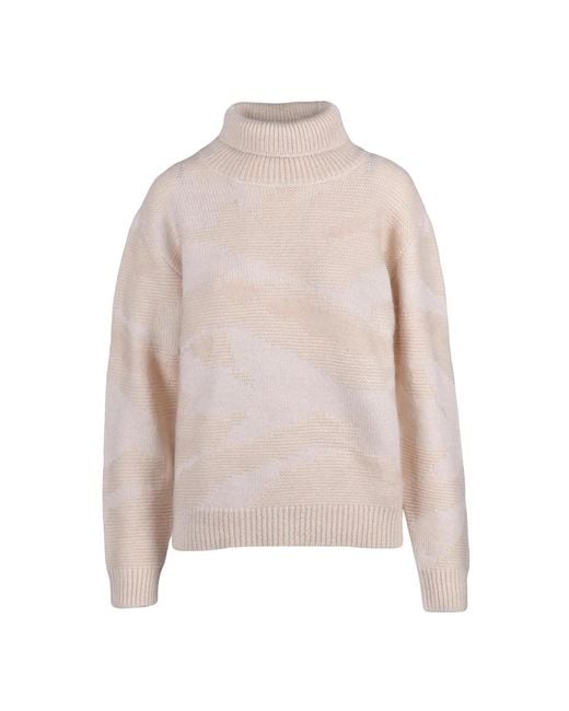 Turtlenecks Add de color Natural
