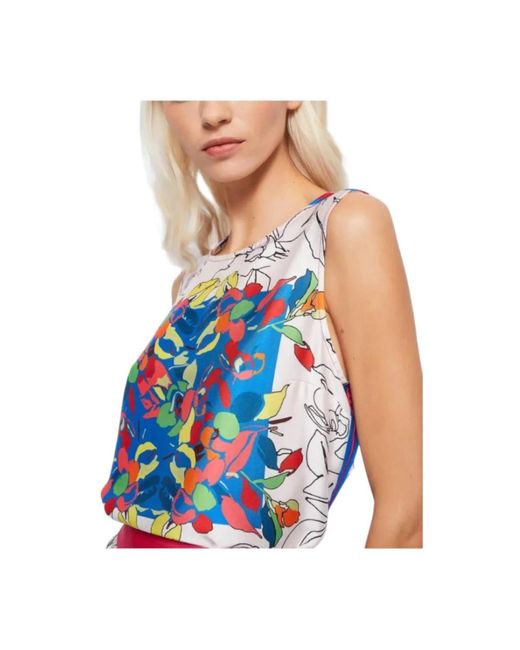 GAUDI Blue Blouses