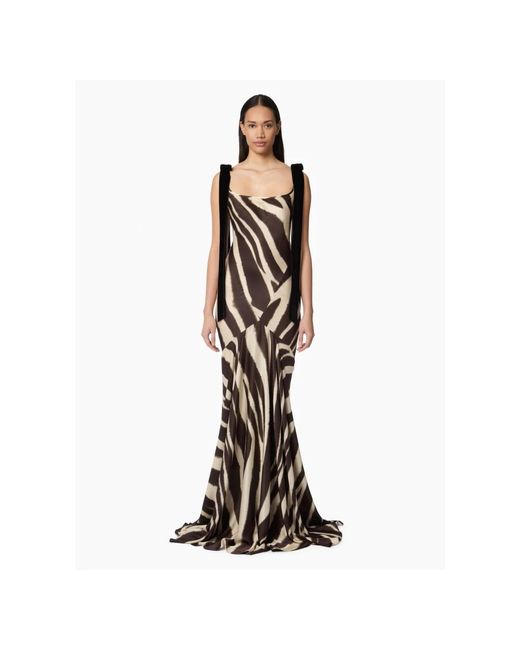 Nina Ricci Gowns in het Black