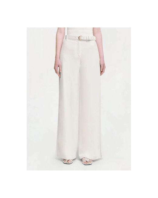 Jonathan Simkhai Stijlvolle Lilo Broek in het White