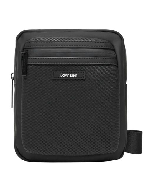 Calvin Klein Schwarze reißverschluss-schultertasche frühling/sommer in Black für Herren