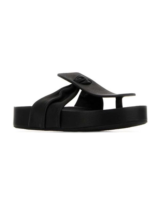 Flip Flops di Uma Wang in Black