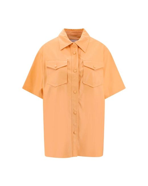 Shirts Stand Studio de color Orange