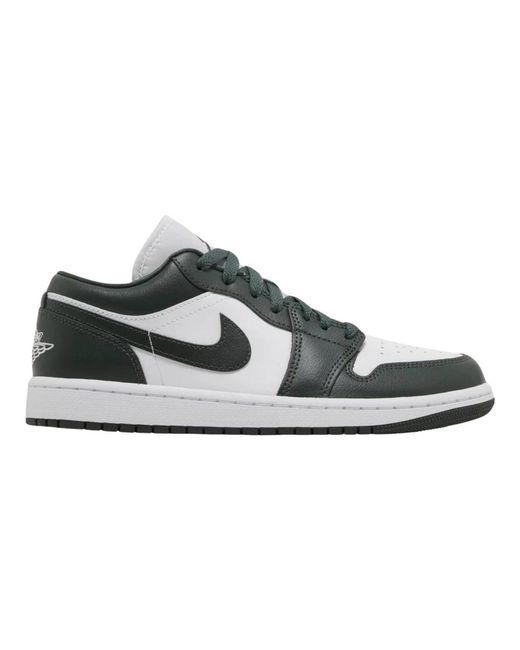 Galactic jade sneaker basso di Nike in Gray da Uomo