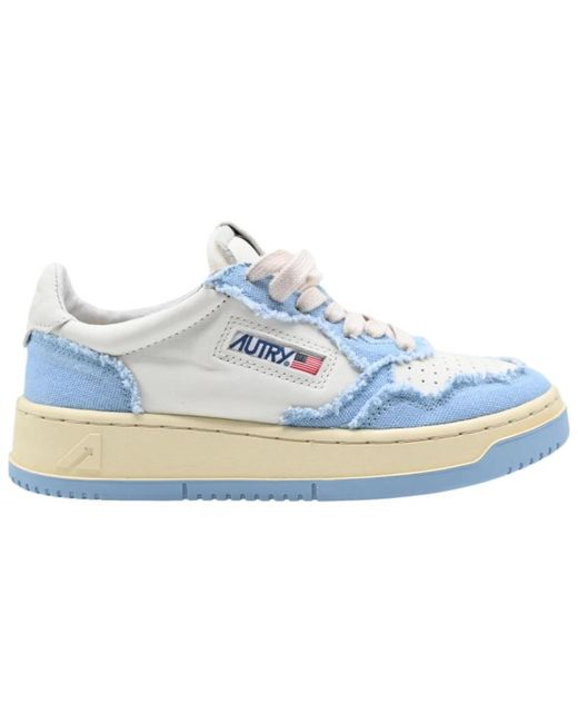 Autry Blue Canvas low-top blaue sneakers