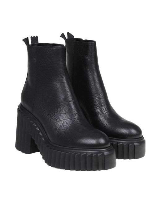Agl Attilio Giusti Leombruni Black Heeled Boots