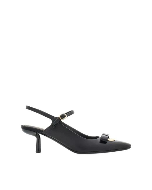 Ferragamo Black Pumps