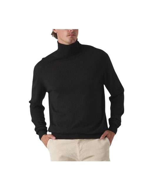 Scotta Black Turtlenecks for men