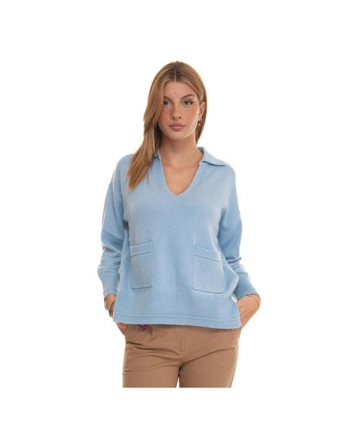 V-Neck Knitwear di Suncoo in Blue