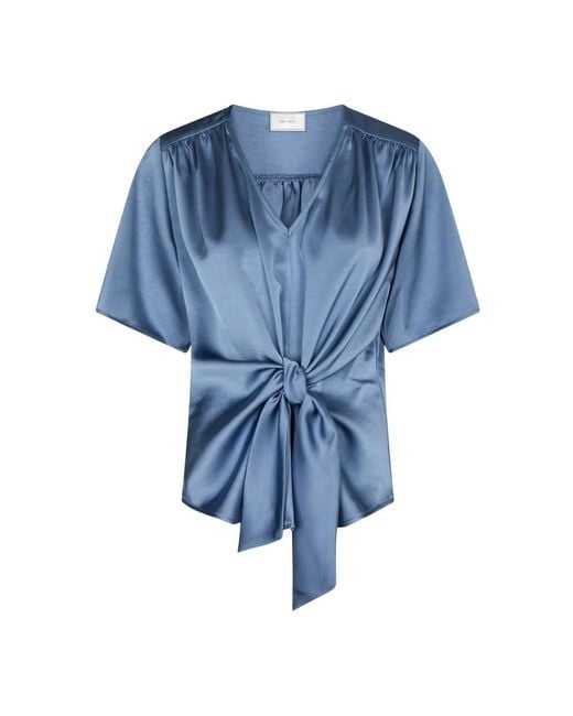 Neo Noir Blouses in het Blue