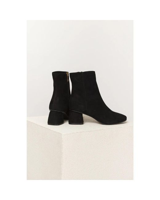 Carmens Black Ankle Boots