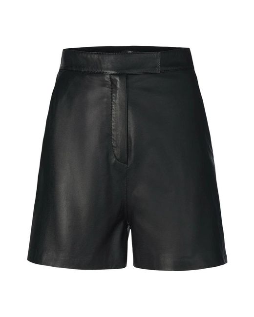 Riani Black Short Shorts