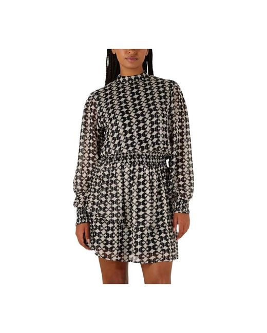 Aaiko Kleedjes ,Zwart ,Ikat Dot Jurk Zwart in het Black