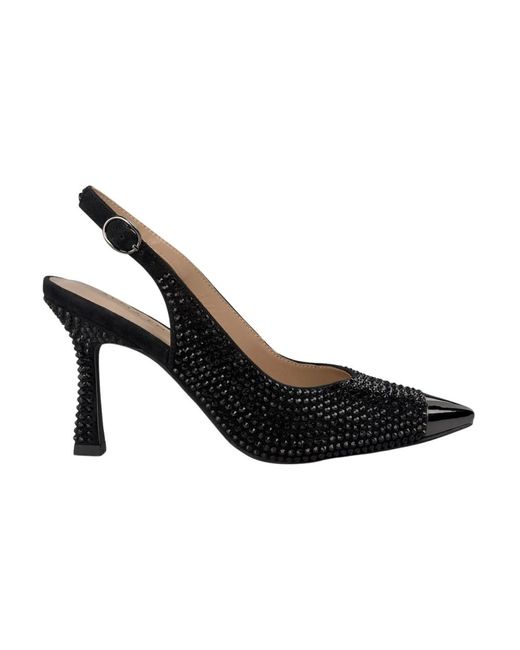Alma En Pena. Black Pumps