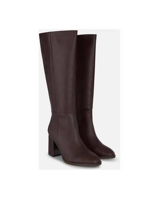 Alma En Pena. Brown Heeled Boots