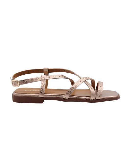 Flat Sandals di CTWLK in Brown