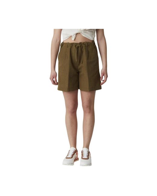 Aspesi Korte Broeken ,Groen ,Stijlvolle Bermuda Shorts Voor Mannen in het Green