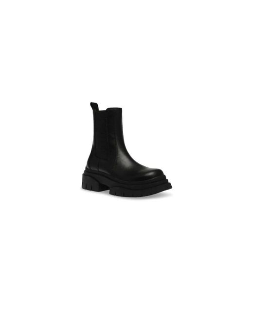 Steve Madden Black Chelsea Boots